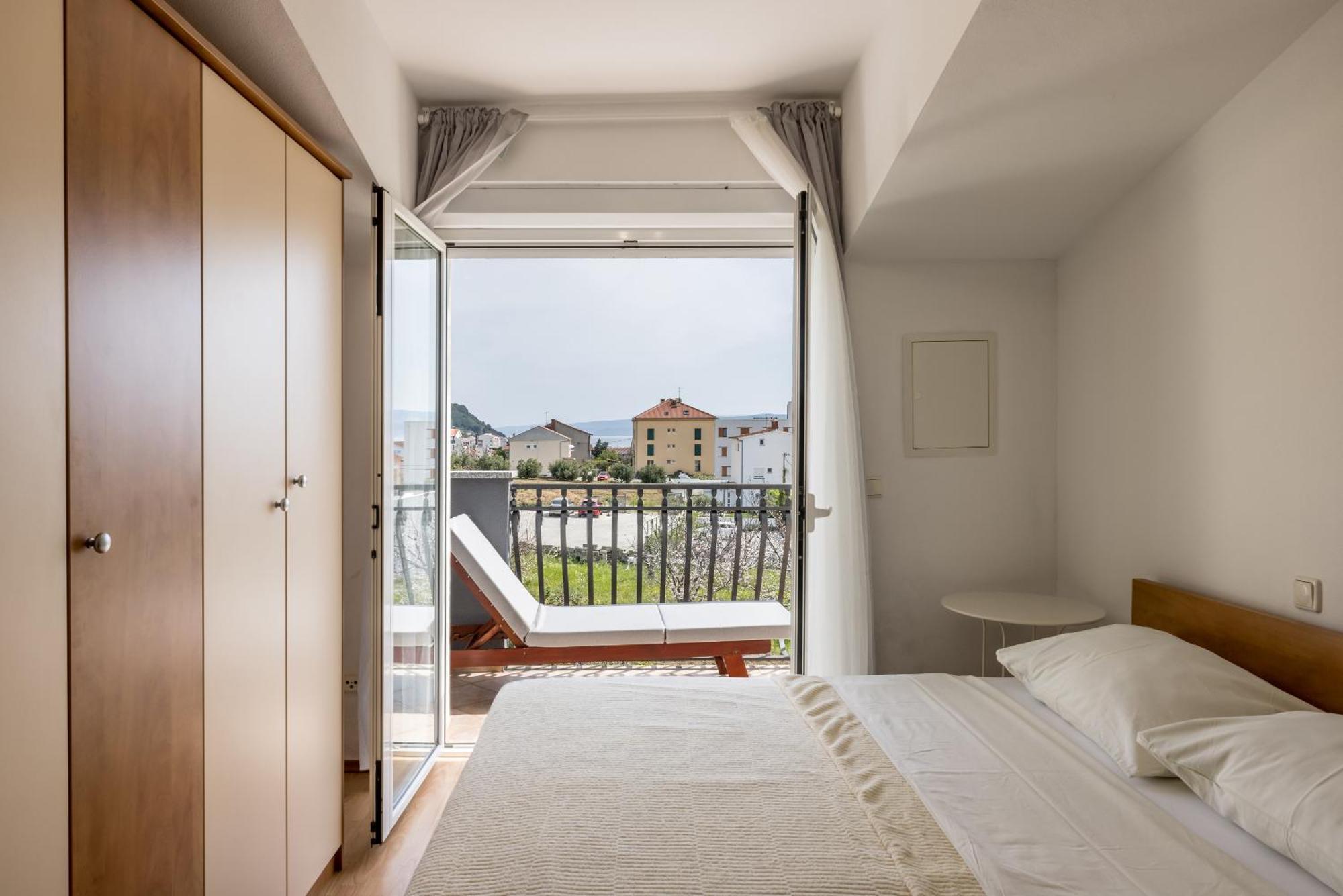 Mediterano Apartments Podstrana Bagian luar foto