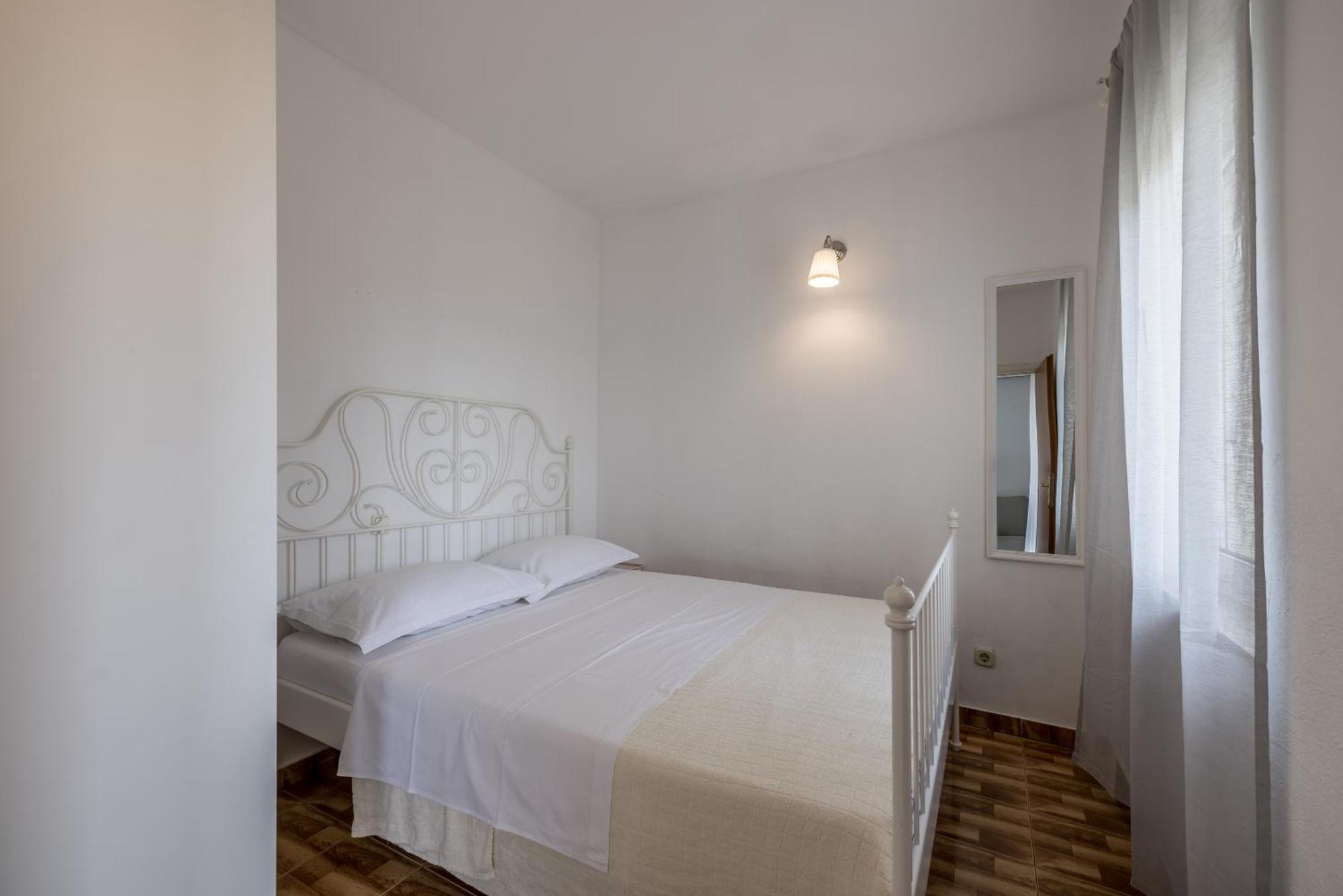 Mediterano Apartments Podstrana Bagian luar foto