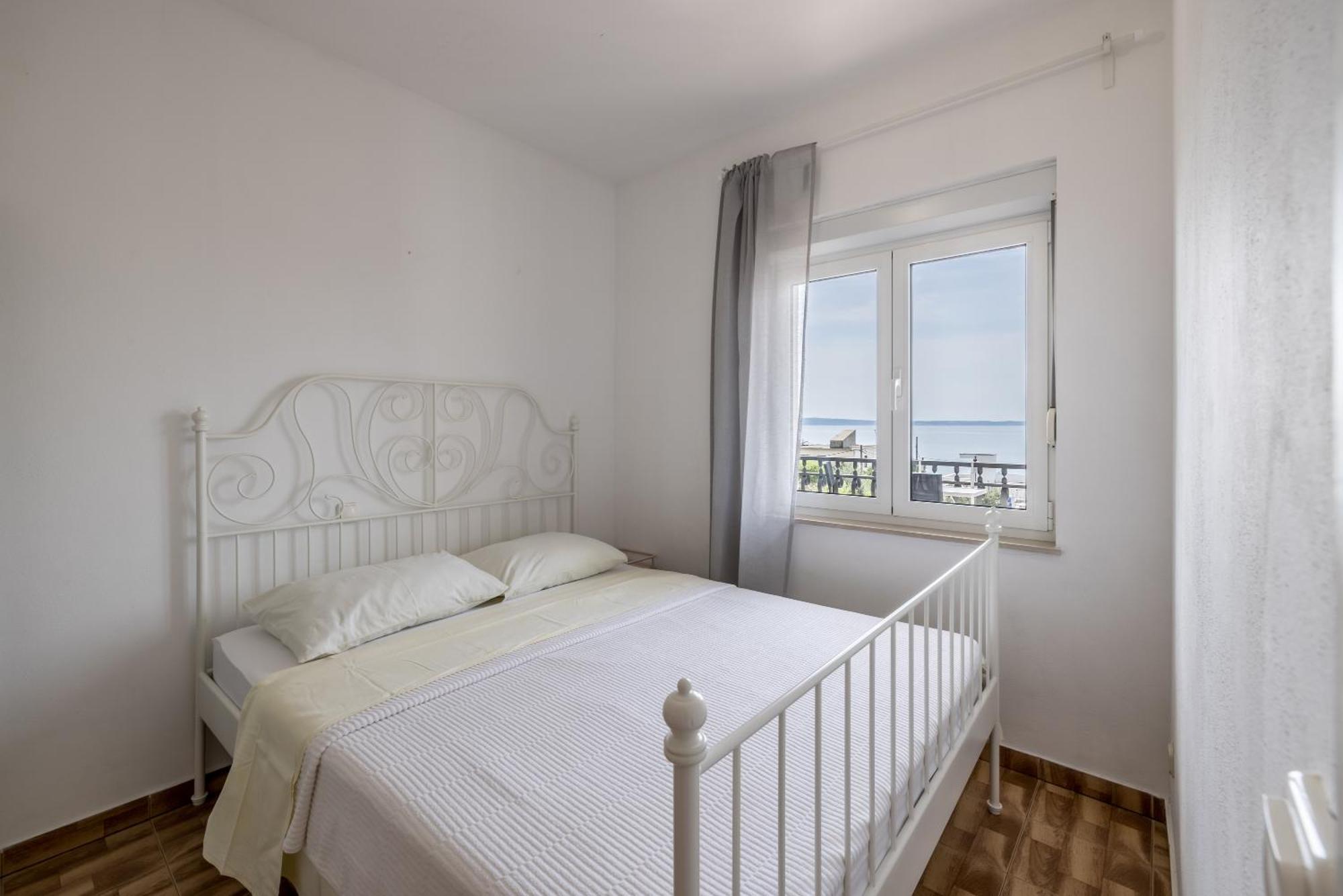 Mediterano Apartments Podstrana Bagian luar foto