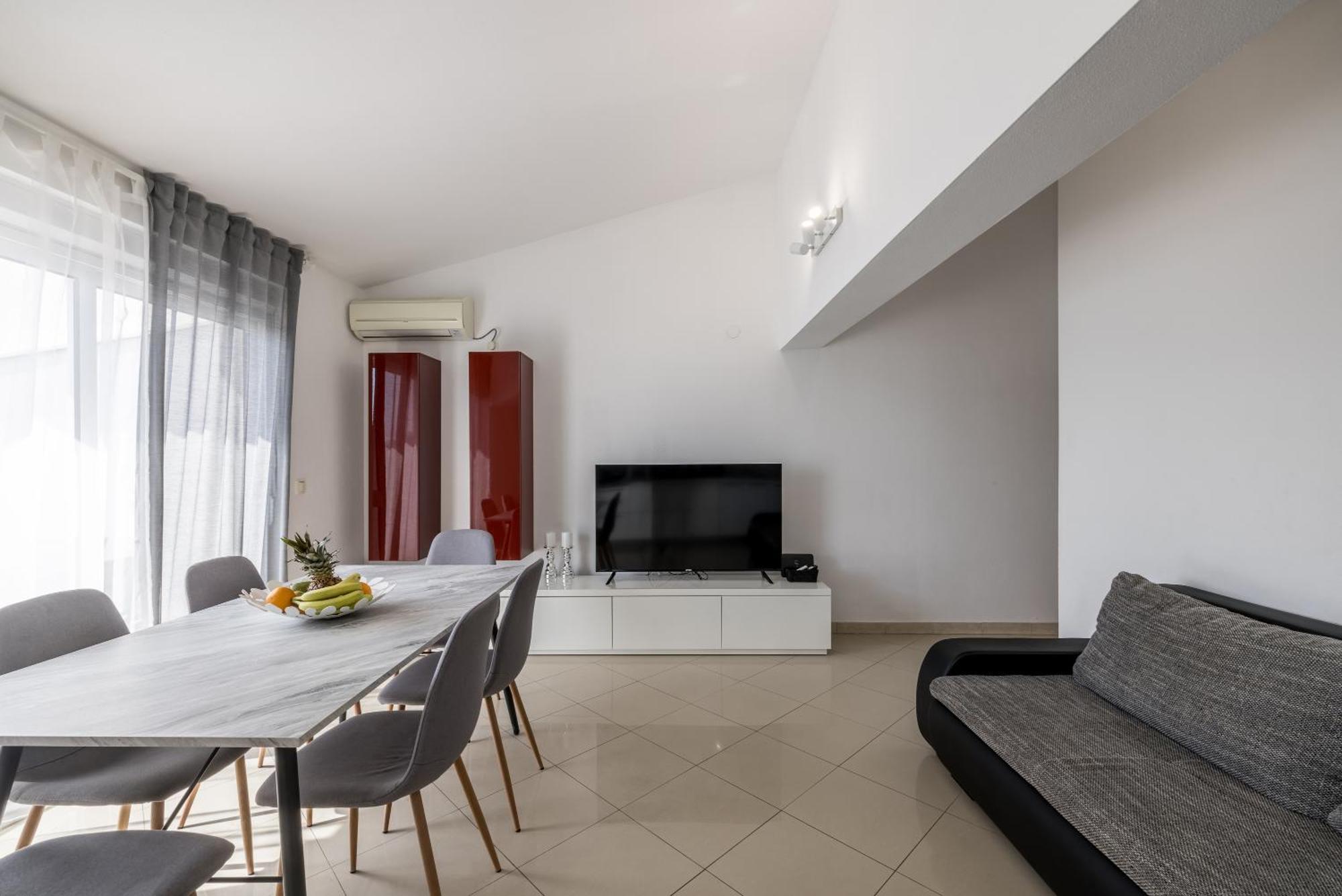 Mediterano Apartments Podstrana Bagian luar foto