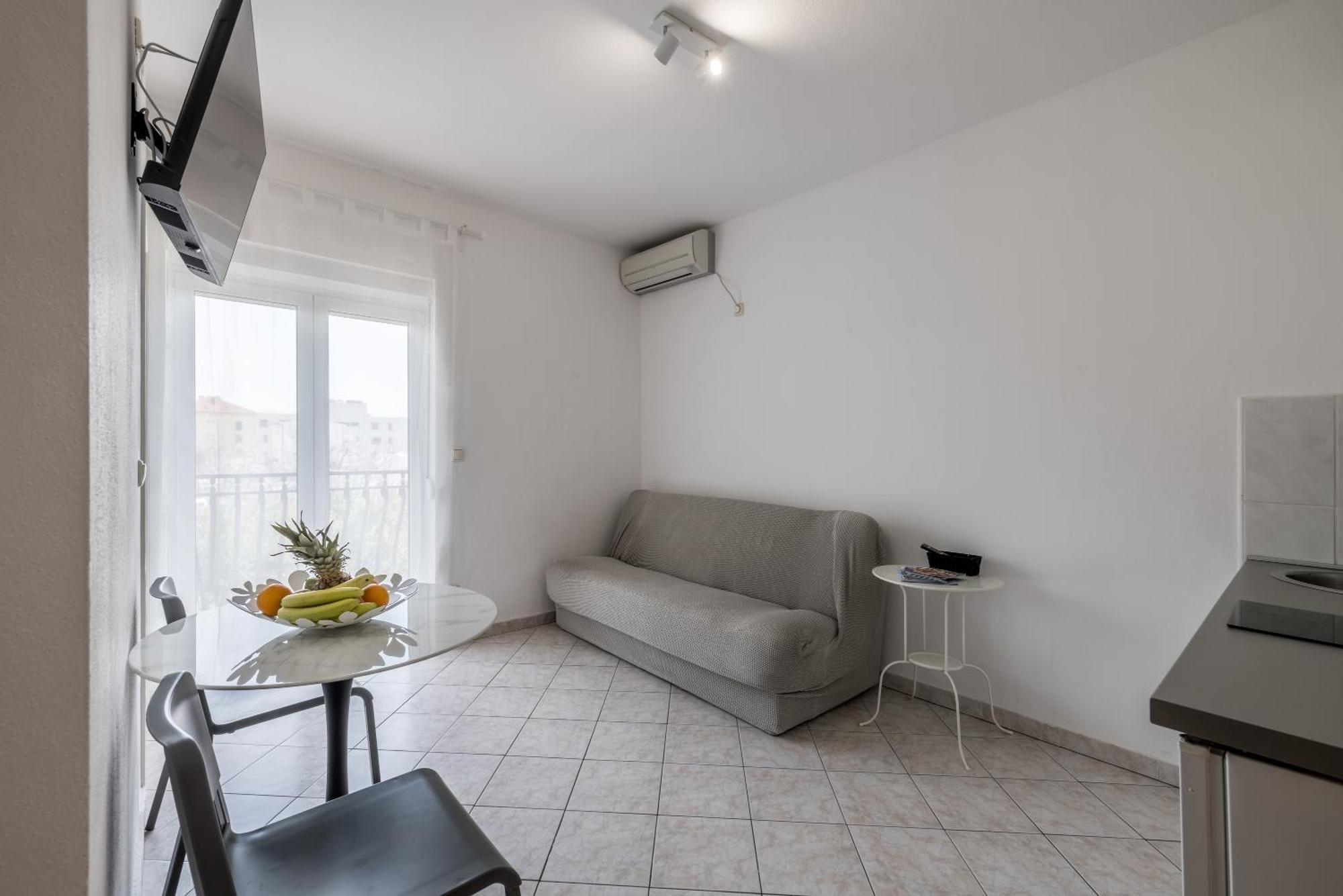 Mediterano Apartments Podstrana Bagian luar foto