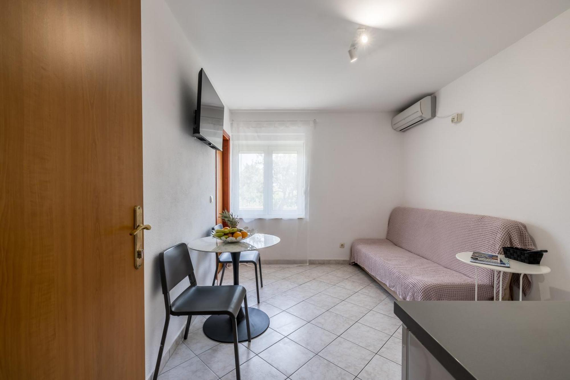 Mediterano Apartments Podstrana Bagian luar foto